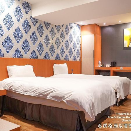 Talmud Hotel Yizhong Tchaj-čung Exteriér fotografie